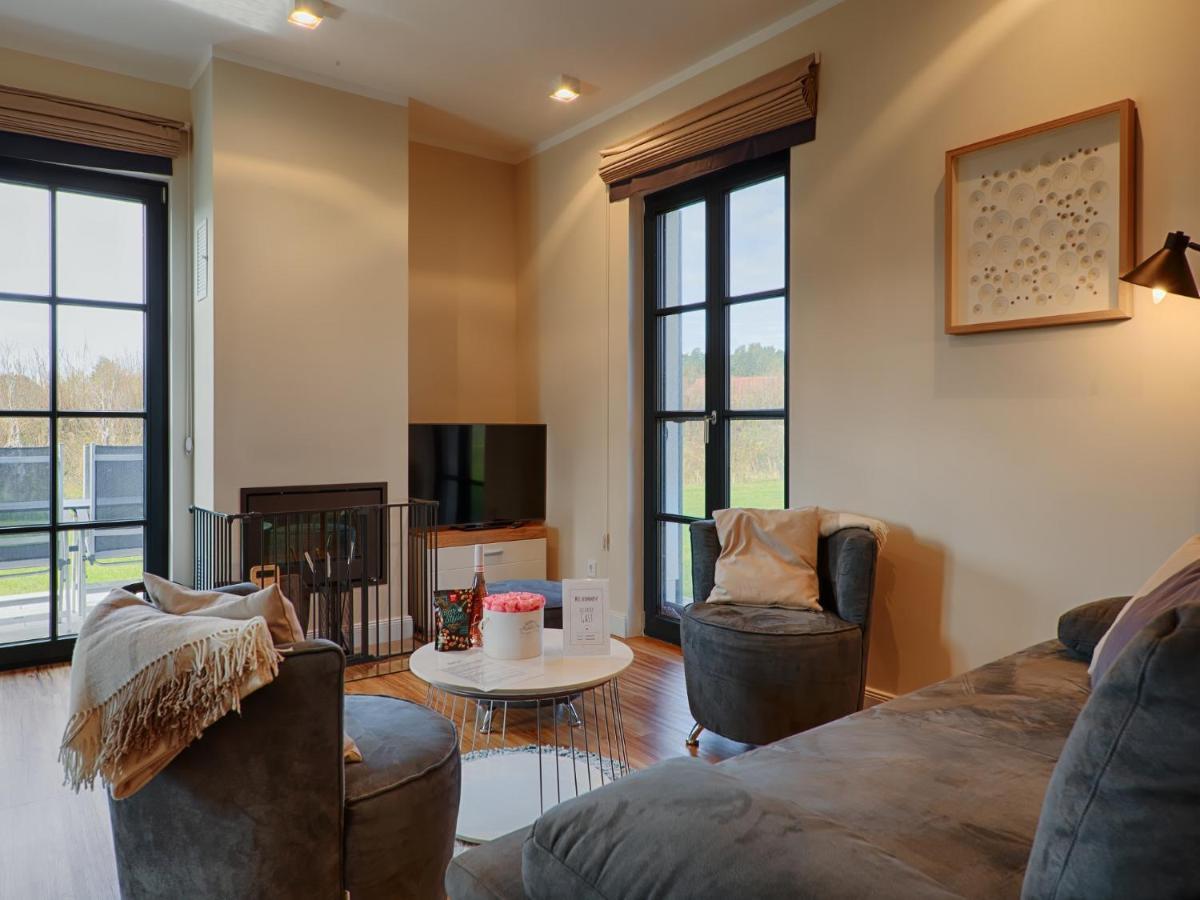 Premium Reetdachvilla mit 3 Schlafzimmern, Sauna und Kamin F05 Dranske Exterior foto