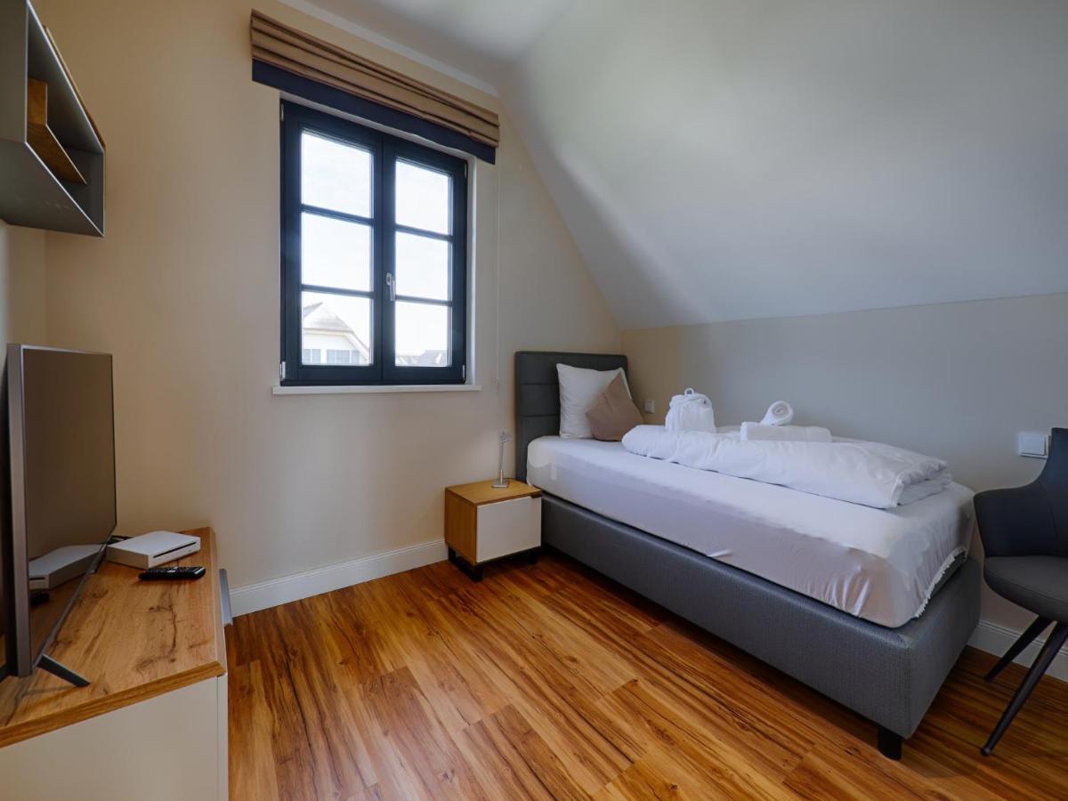 Premium Reetdachvilla mit 3 Schlafzimmern, Sauna und Kamin F05 Dranske Exterior foto